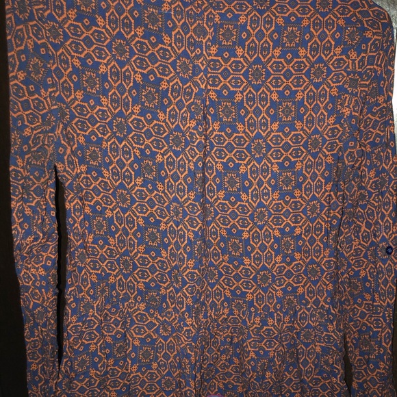 Coco and Tasha blouse size m - Picture 3 of 4